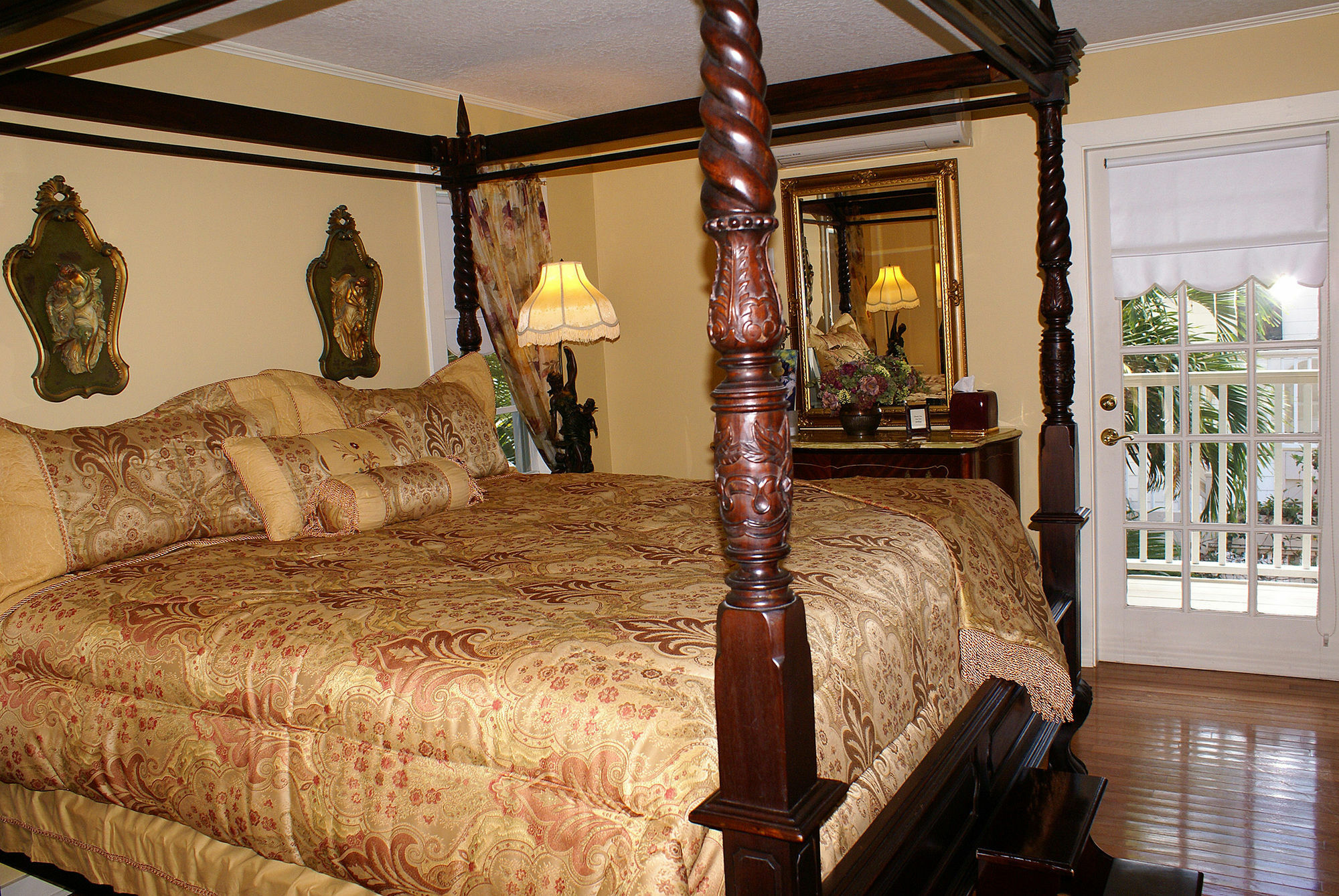לייק וורת' Sabal Palm House Bed And Breakfast מראה חיצוני תמונה
